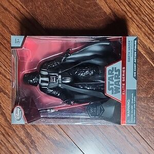 Star Wars Elite Series Darth Vader Figurine Plus Bonus